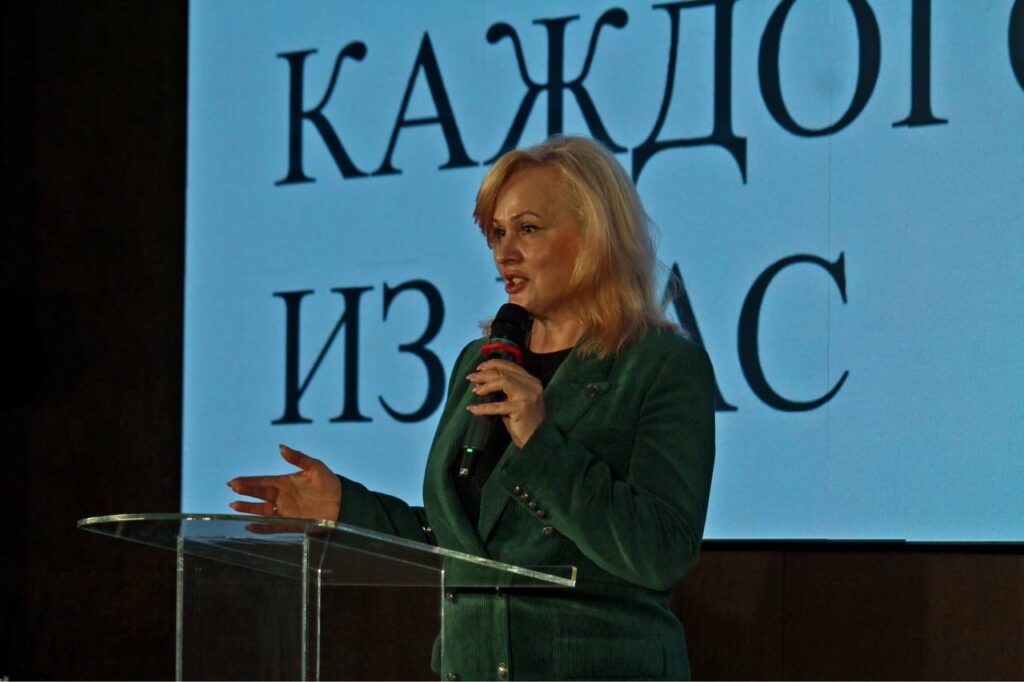 Год Есенина открыли в Рязанской области В планах выпуск десяти научных изданий, тематическое оформление экспресса «Москва – Рязань – Москва» и многое другое.
