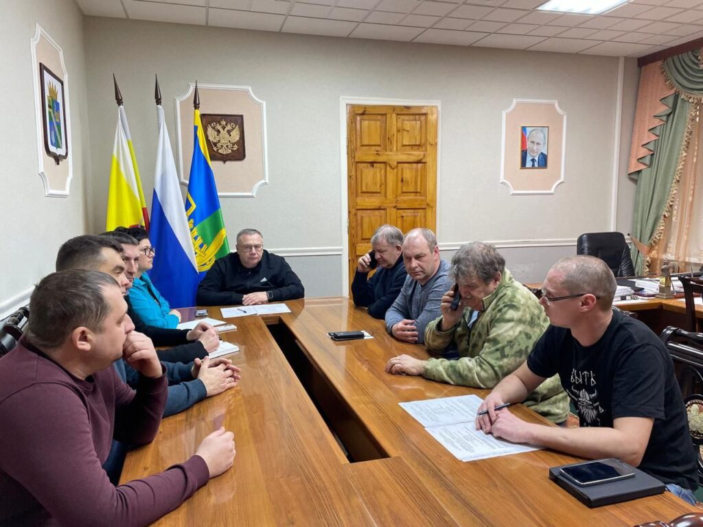 В Касимовском округе ввели режим повышенной готовности В Касимовском округе ввели режим повышенной готовности Ураганный ветер спровоцировал отключения электроэнергии.
