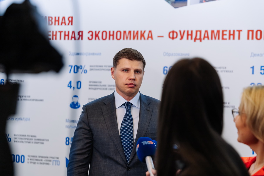 Представители фракций Рязанской областной Думы прокомментировали отчёт главы региона о результатах 2024 года Председатель областной Думы Аркадий Фомин отметил, что губернатор рассказал не только о результатах, которые были достигнуты в разных сферах, но и дальнейших планах