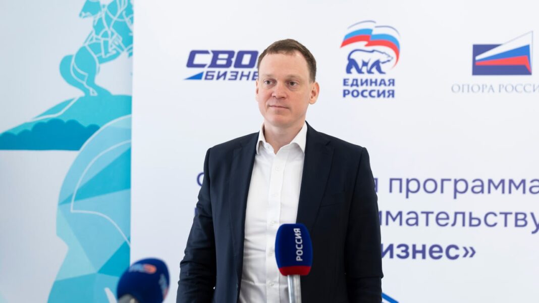 photo_5386778125179939108_y