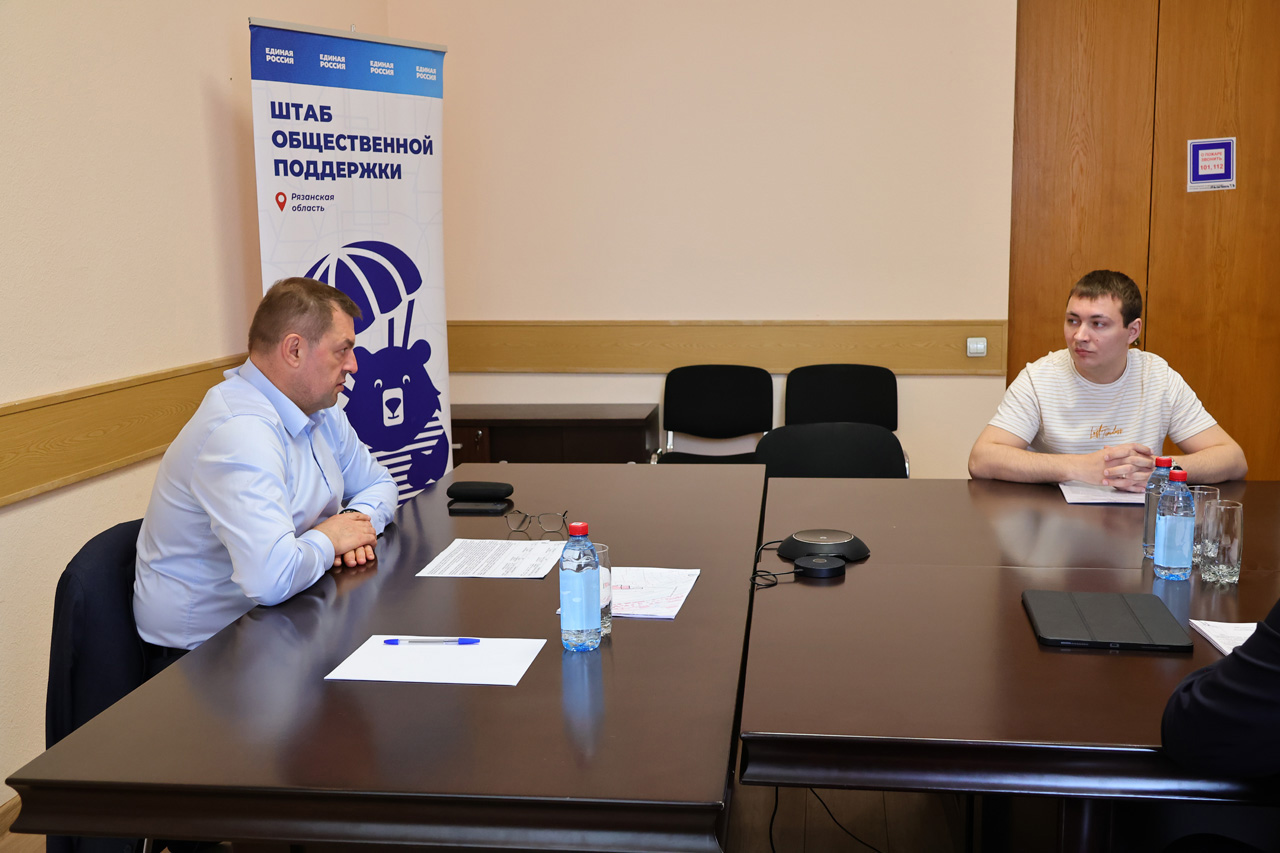Отец участника СВО получит квартиру после расселения дома Отец участника СВО получит квартиру после расселения дома После прошлого личного приёма заявителю было предложено несколько квартир, одна из которых подошла по всем параметрам.