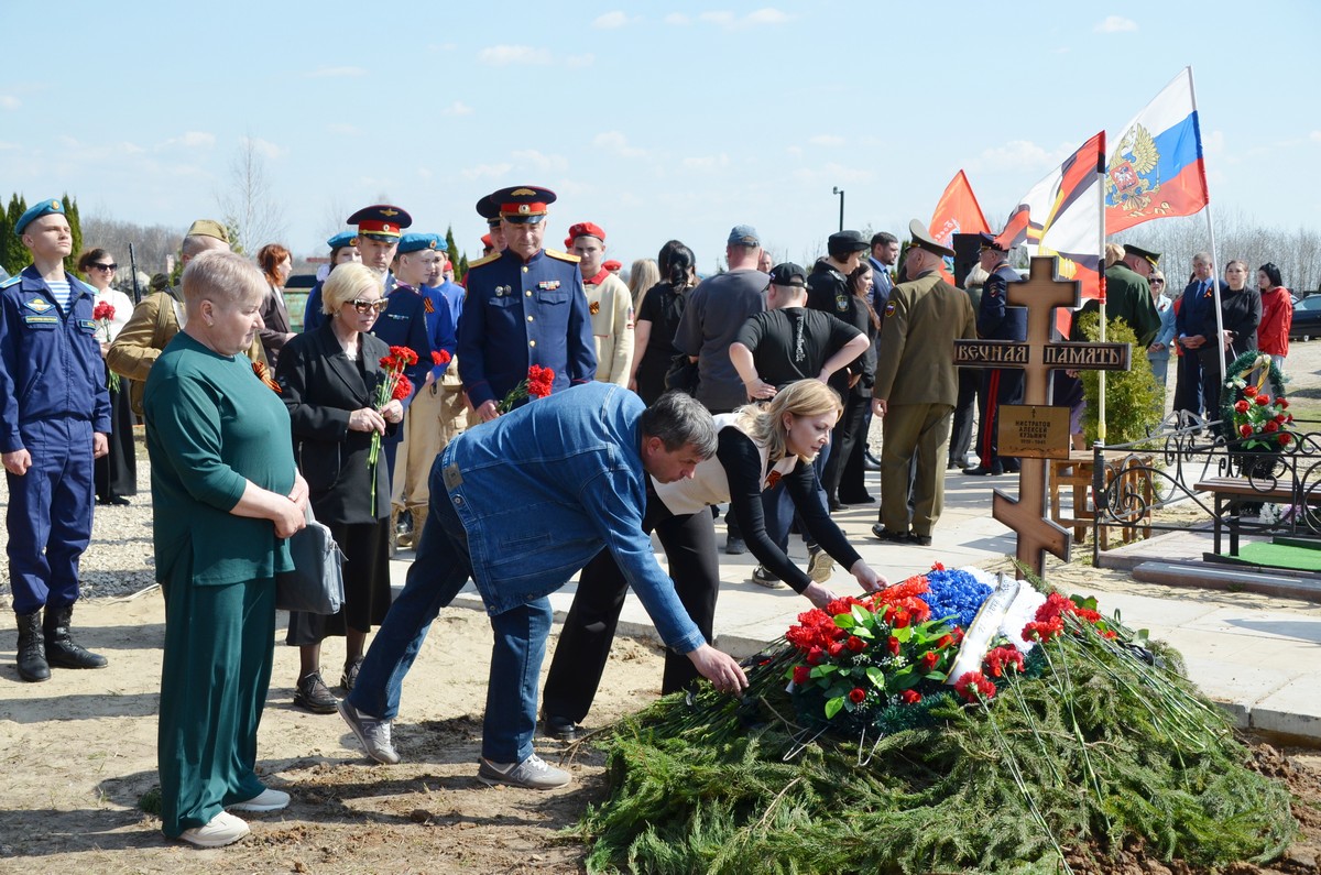 Останки красноармейца, погибшего в 1941 году, захоронили в Рязанской области Останки солдата нашли в июле 2024 года псковские поисковики, предположительно, они принадлежали Алексею Нистратову. В 1946 году Алексея безуспешно разыскивала сестра – Анастасия.