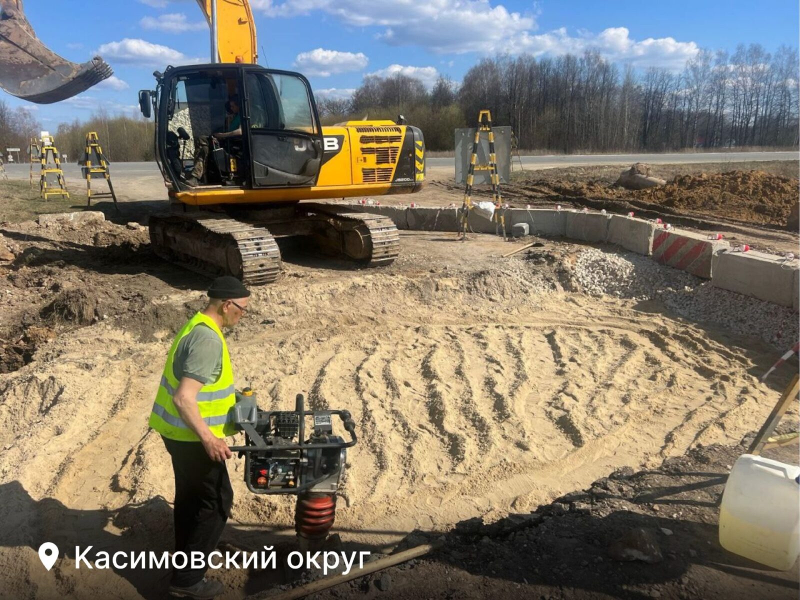 В двух районах и округах Рязанской области начался ремонт дорог В двух районах и округах Рязанской области начался ремонт дорог Все работы выполняют за счёт средств нацпроекта «Инфраструктура для жизни». Он запущен в этом году по инициативе Президента страны.