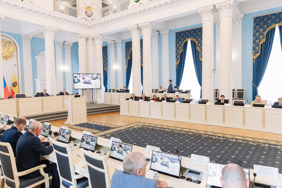В Рязанской области расширены меры поддержки семей участников СВО В Рязанской области расширены меры поддержки семей участников СВО Речь идет о поездках организованных групп детей в лагеря и санатории круглогодичного действия, расположенные на территории России.
