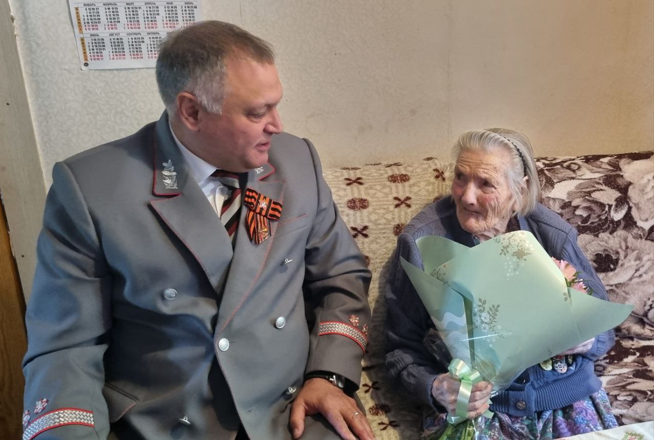 Работа железнодорожников в годы Великой Отечественной войны 9 Мая мы чтим героизм защитников нашей Родины, выражаем благодарность ветеранам и вспоминаем павших. Немалый вклад в Победу внесли работники железных дорог.