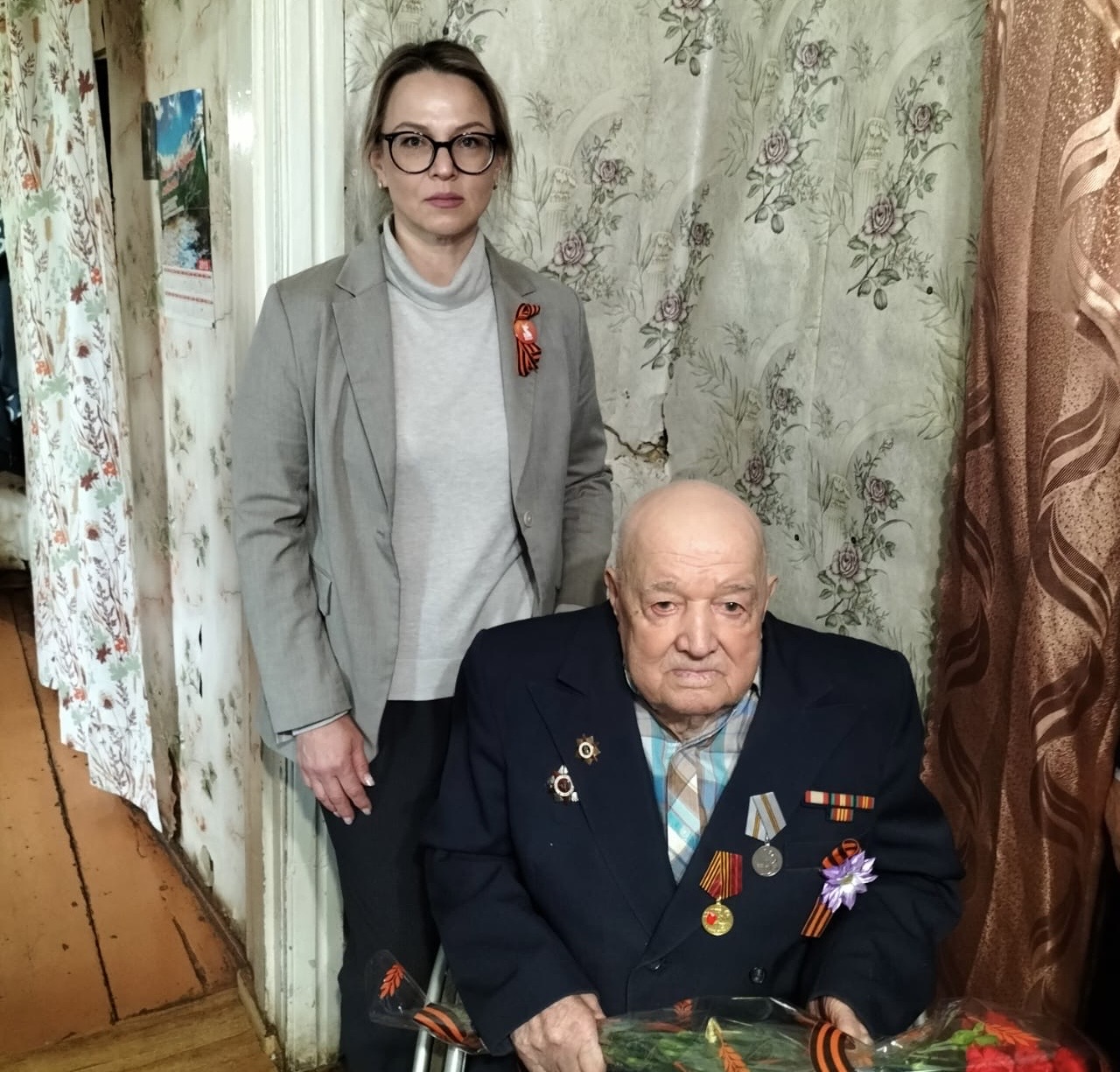 ПАО «РЭСК» поздравляет ветеранов Великой Отечественной войны с Днём Победы Подвиги ветеранов – это пример несгибаемой воли, отваги и героизма. Благодаря мужеству, стойкости и вере в Победу им удалось спасти Родину.
