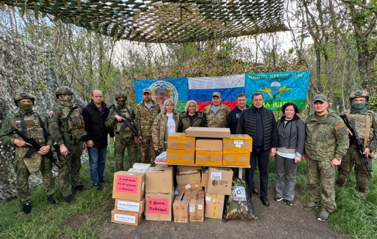 В зону СВО рязанская делегация доставила гуманитарный груз для военнослужащих