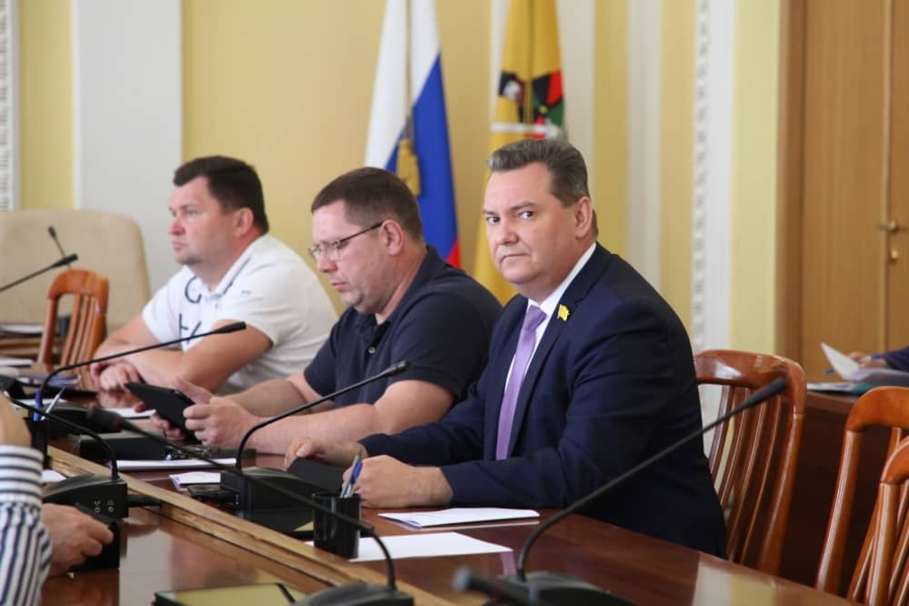 В Программу приватизации муниципального имущества на 2025 год планируется внести изменения В Программу приватизации муниципального имущества на 2025 год планируется внести изменения Депутатами рассмотрен вопрос о передаче недвижимого имущества из собственности муниципального образования в государственную собственность Рязанской области.