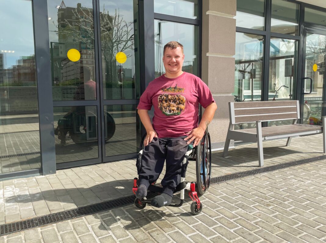 cfd5813c-66b7-4dbc-b5ab-77304da366d2