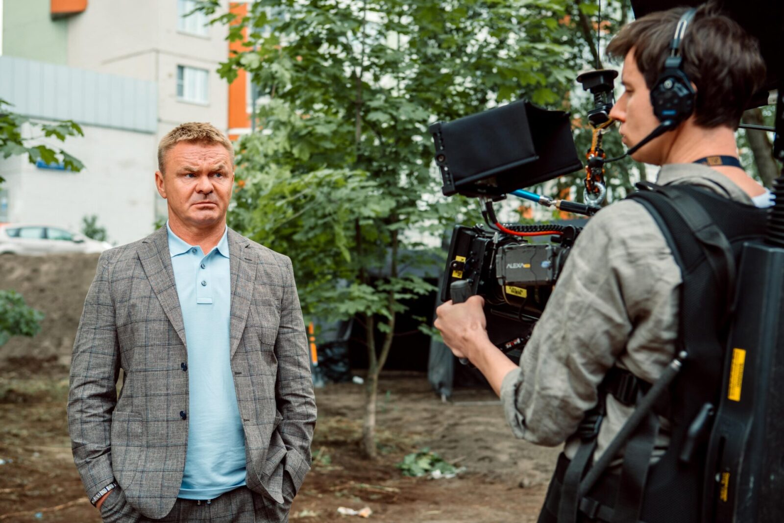 1-2-3 Production объявляет о старте съемок сериала «Госзащита» для телеканала ТНТ 1-2-3 Production объявляет о старте съемок сериала «Госзащита» для телеканала ТНТ Кинокомпания 1-2-3 Production приступила к съёмкам нового сериала «Госзащита» (16+) по заказу телеканала ТНТ. Проект расскажет историю бизнесмена, вынужденного начать новую жизнь под чужим именем.