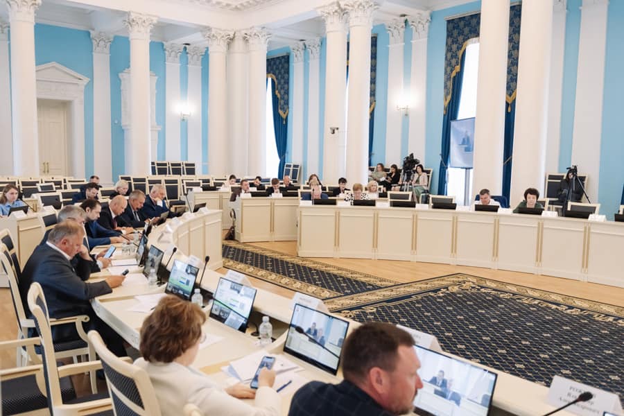 В Рязанской области расширили меры соцподдержки В Рязанской области расширили меры соцподдержки Депутаты Рязанской области расширили меры социальной поддержки: выплаты детям с целиакией, помощь многодетным семьям, льготы участникам СВО и бесплатная юрпомощь родителям.