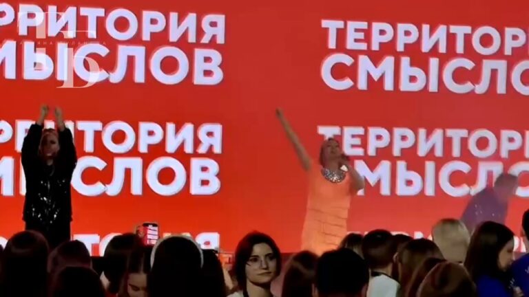 Татьяна Буланова — новая икона зумеров: подростки рыдают под хиты 90-х