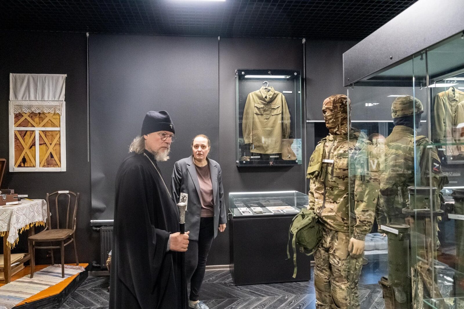 Митрополит Марк совершил молебен в 474-ую годовщину города Михайлова Митрополит Марк совершил молебен в 474-ую годовщину города Михайлова Все пришедшие на Соборную гору молились предводителю Небесных сил, чтобы город возрастал в православии и возрождался не только внешне, но и в духовной жизни.