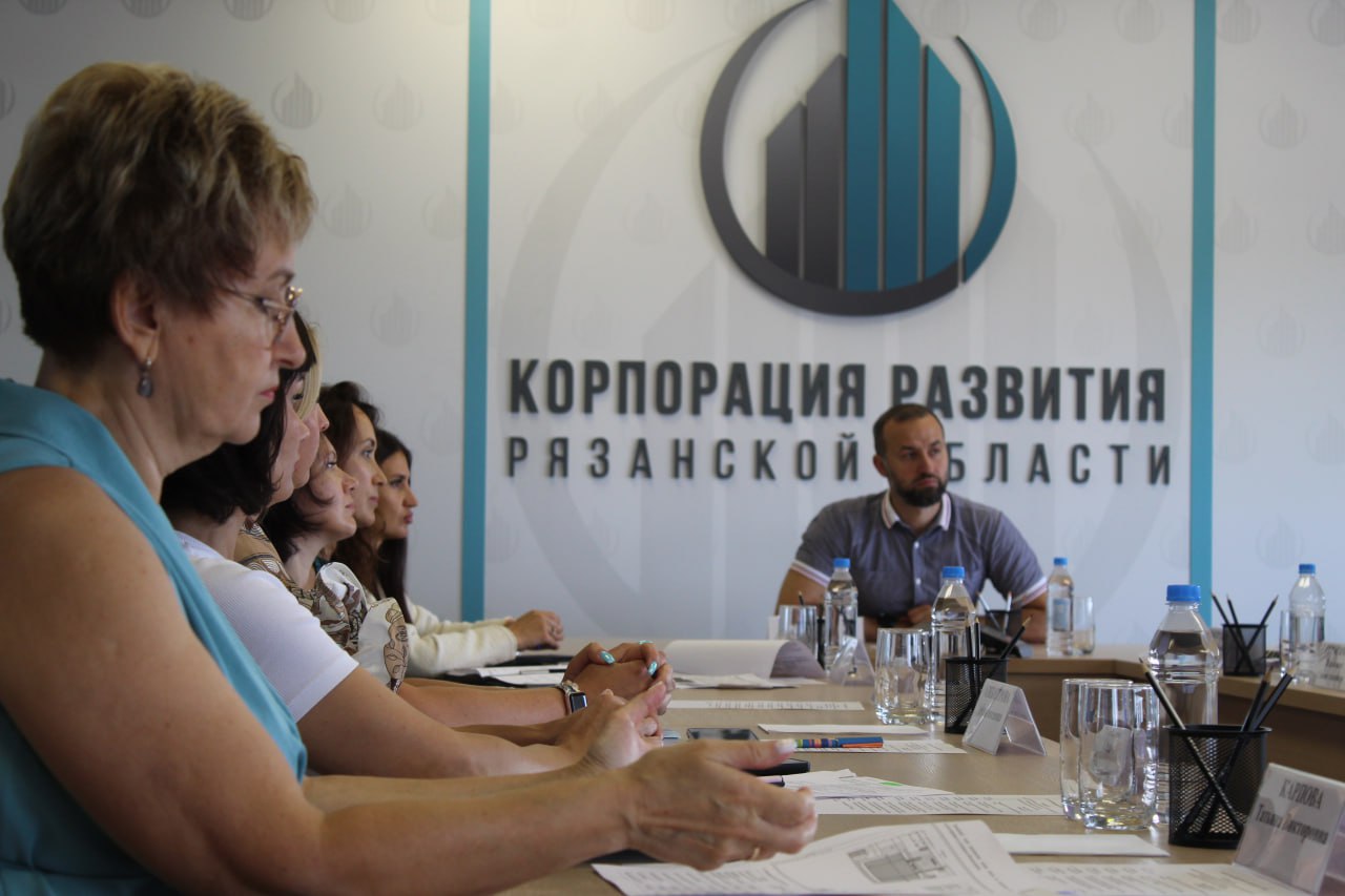 В Рязанской области построят новый завод по производству автоэлектроники В Рязанской области построят новый завод по производству автоэлектроники Инвестиции в проект оцениваются в 1 млрд рублей. Завод будет построен на участке площадью около 1,5 гектара, общая площадь производственных помещений составит не менее 3,6 тыс. кв. метров.