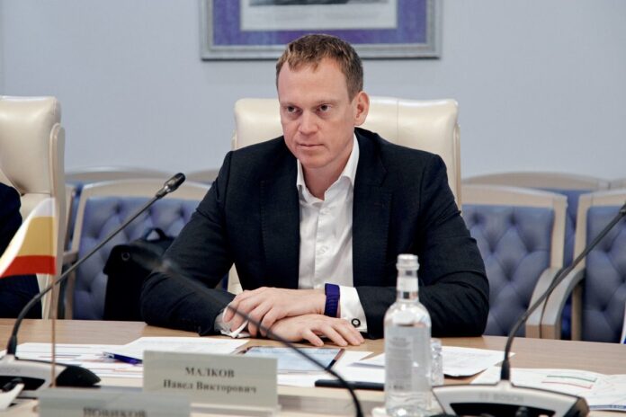 Павел Малков-min