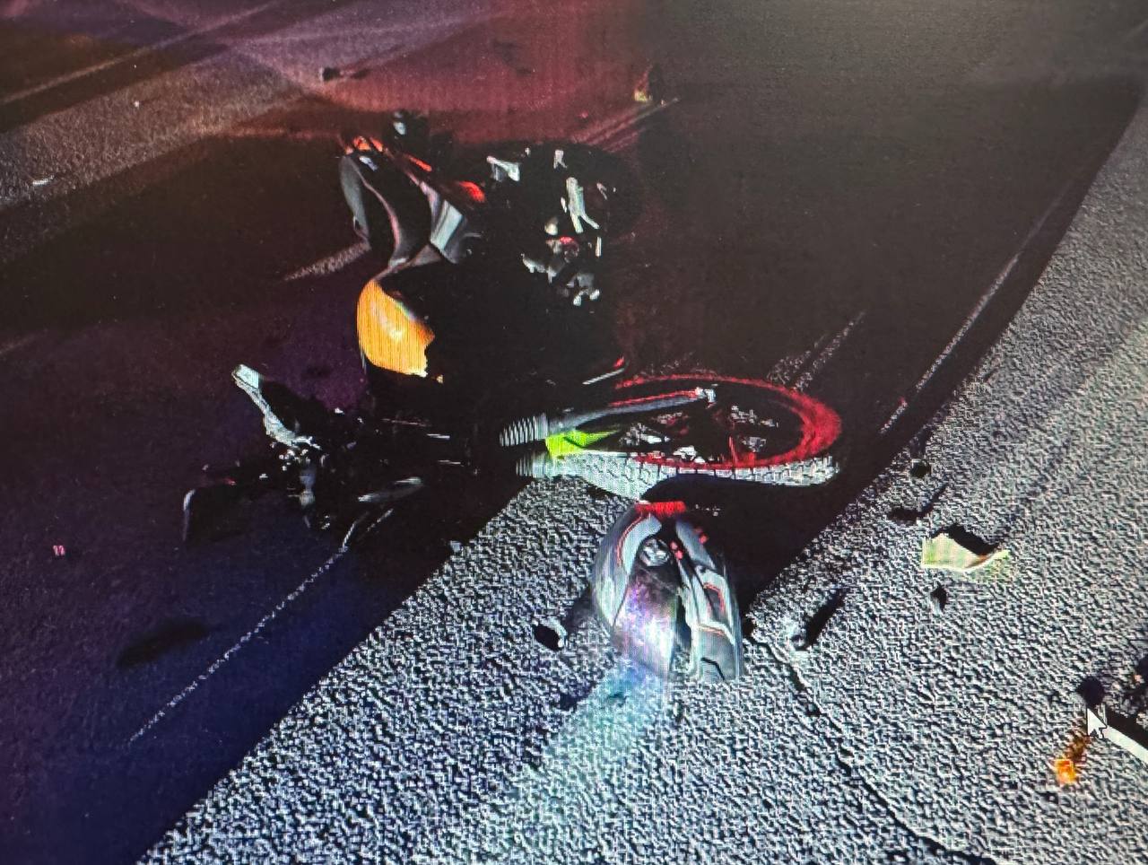 17-летний мотоциклист попал в больницу после ДТП в Касимовском округе  17-летний мотоциклист попал в больницу после ДТП в Касимовском округе  Авария случилась 9 сентября в 21:25 у дома №2 на улице Ленина в посёлке Елатьма.