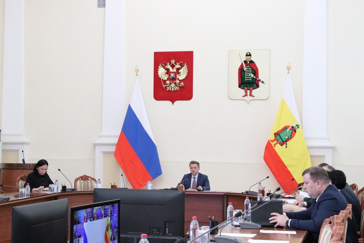 Проект «Пушкинская карта» охватывает 95 учреждений культуры Рязанской области Одной из главных тем встречи стало обсуждение реализации проекта «Пушкинская карта» в Рязанской области.