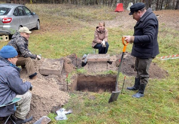 e251848f-dafd-4f20-aaa8-ca5c0bb722f8