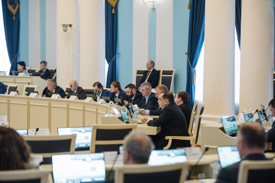 В Рязанской области изменены ставки транспортного налога по 8 категориям ТС В Рязанской области изменены ставки транспортного налога по 8 категориям ТС Дополнительные поступления составят 7,3 млн руб. в 2026 году, 125,7 млн руб. – с 2027 года. Учитывая сроки уплаты налога, жителей региона это изменение коснется в 2027 году.