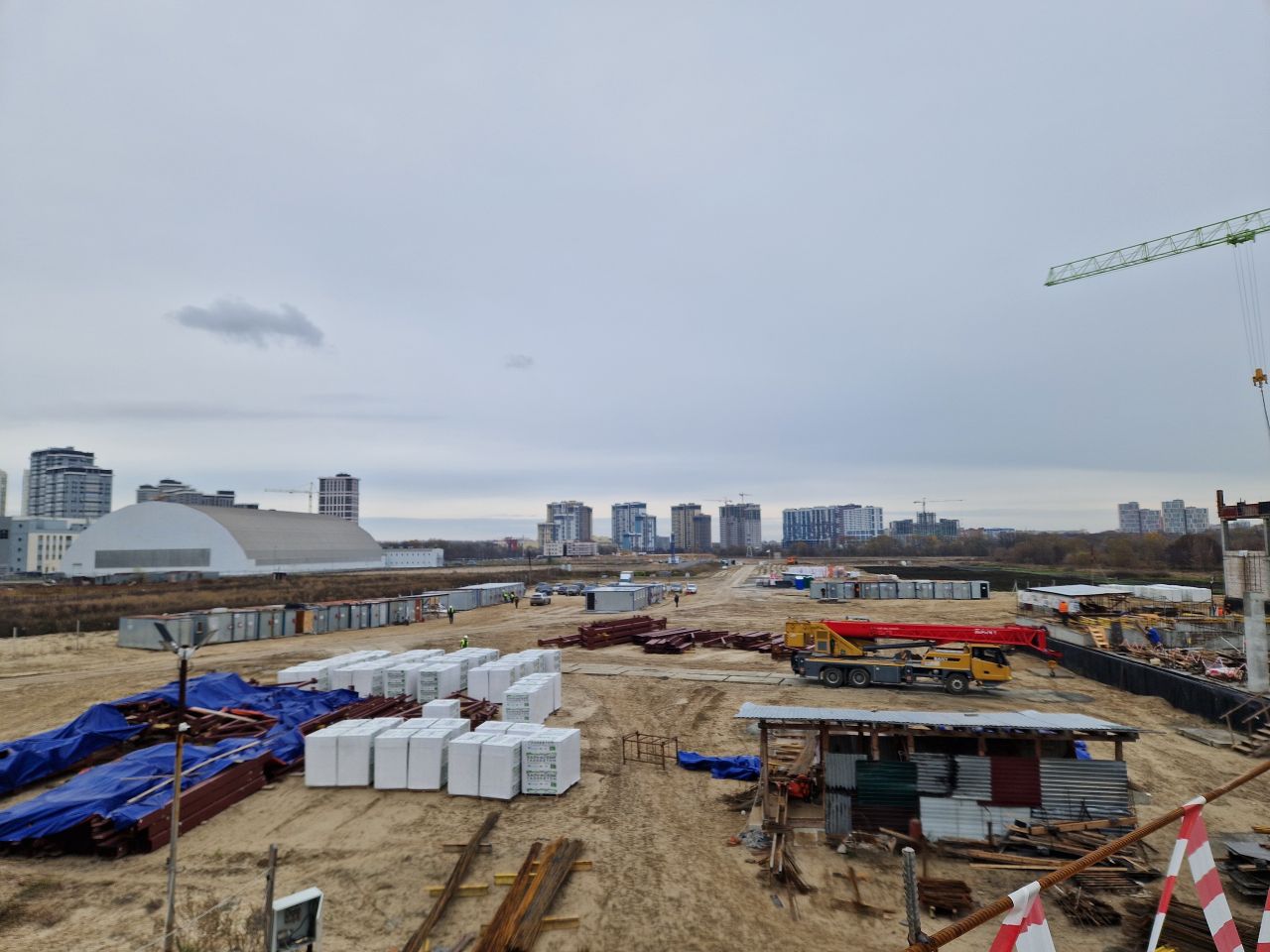 Госстройнадзор показал фото строительства флагманской школы в Рязани Госстройнадзор показал фото строительства флагманской школы в Рязани Школу для одарённых детей возводят в микрорайоне Мервино.