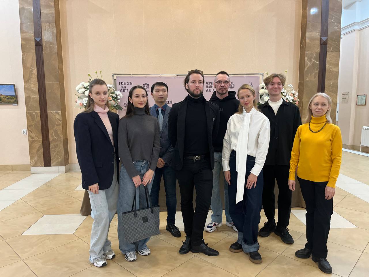 Фрагменты из знаменитых балетных спектаклей исполнят на открытии Рязанского театра балета Фрагменты из знаменитых балетных спектаклей исполнят на открытии Рязанского театра балета В Рязанской области прошел брифинг, посвященный открытию Рязанского театра балета.