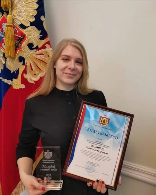 Учёный из Рязани Пелагея Ананьева исследует безопасность лекарственных комбинаций Её получают поддержку на федеральном уровне, но за строгими рамками науки скрывается человек, чья жизнь не умещается в лабораторные протоколы.